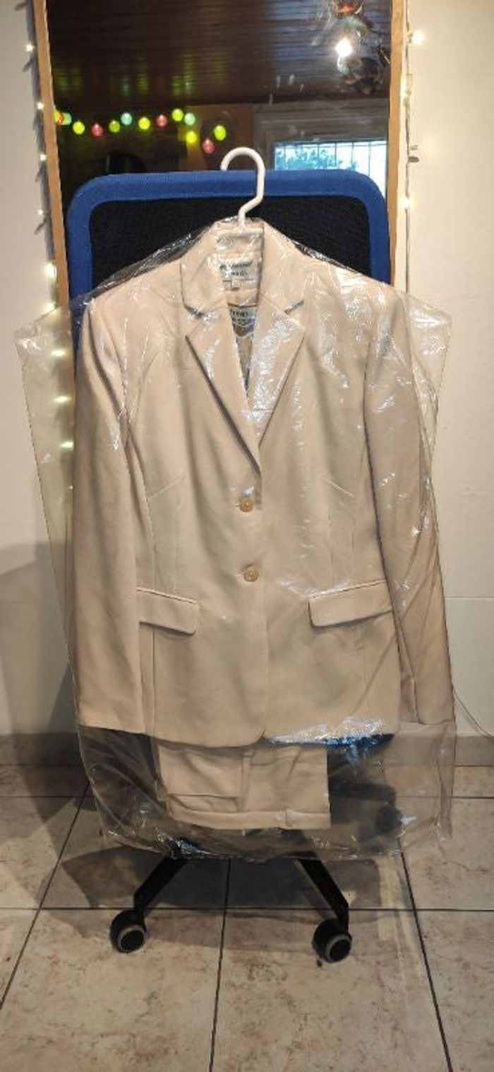Costume trois pièces femme
