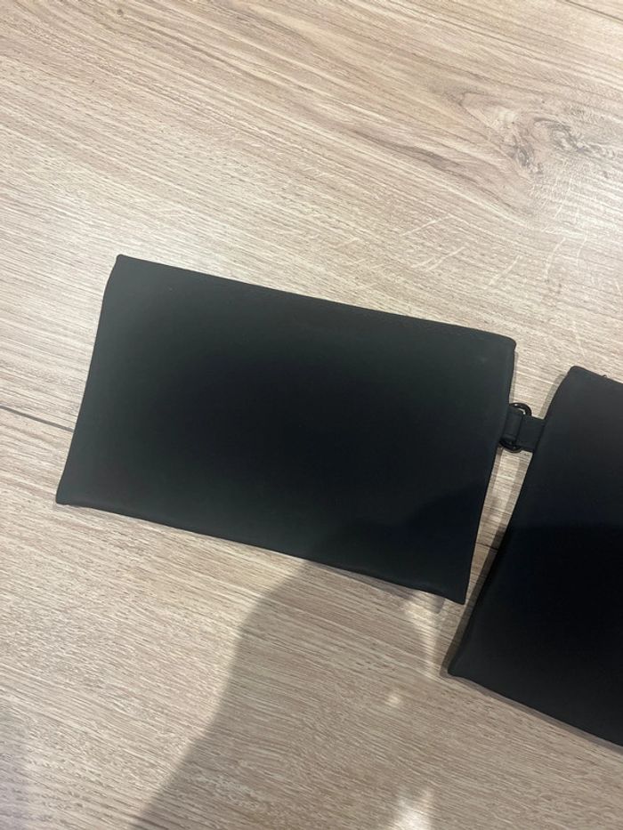 Double pochette détachable noire Yves saint Laurent neuve - photo numéro 2