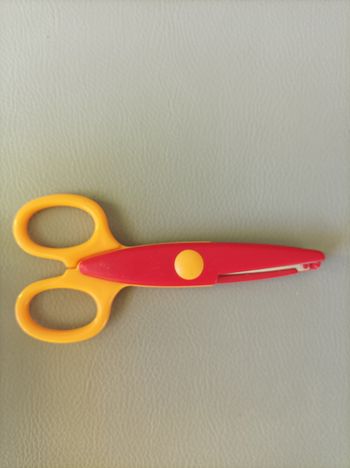 Ciseaux loisirs créatifs