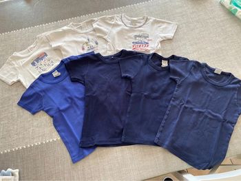 Lot 7 maillots de corps absorba 6 ans