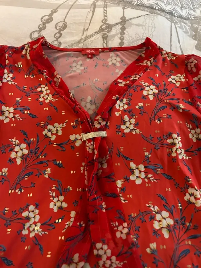 Haut manches longues rouge à motifs - photo numéro 2