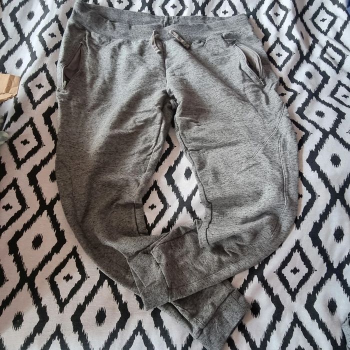 Jogging Décathlon gris xl jamais porté sans étiquette