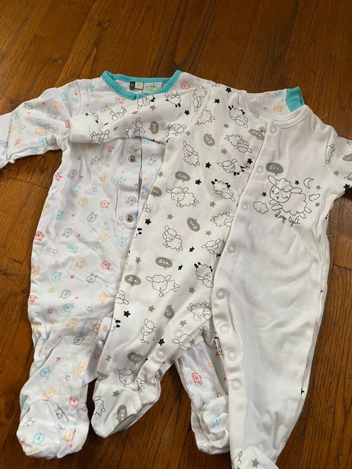 Lot de 2 pyjamas légers 62cm