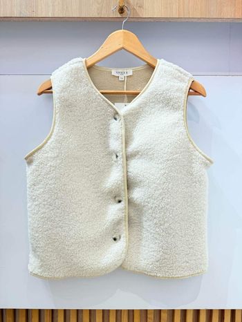 Veste sans manche beige TU 42 au 48