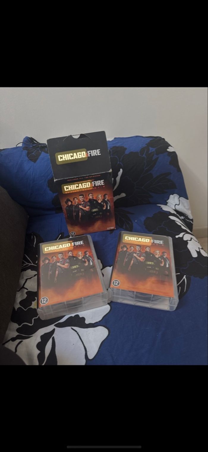 Coffret dvd Chicago fire - photo numéro 2