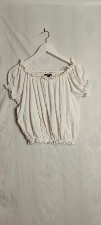 260- tops courts,  kiabi, taille M