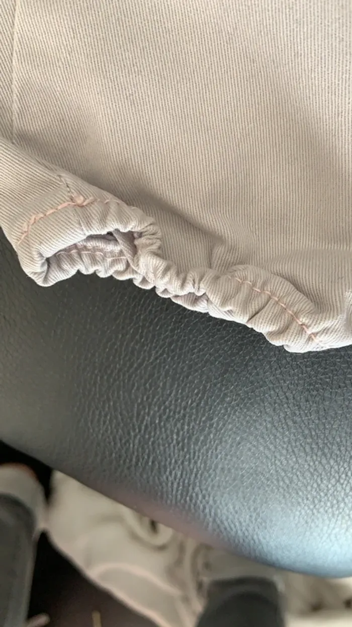 Pantalon gris - photo numéro 3