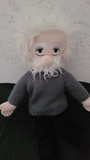 Poupée peluche Einstein