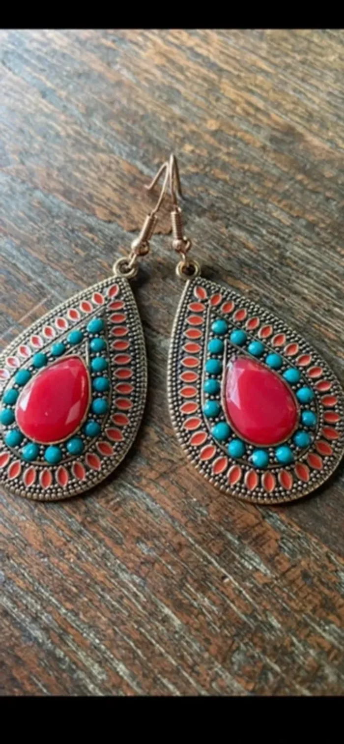 Magnifiques boucles d’oreilles avec pierres et turquoise - photo numéro 5