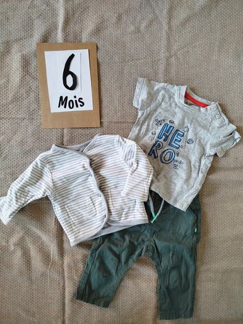 Lot vêtements pantalon/veste/tee shirt