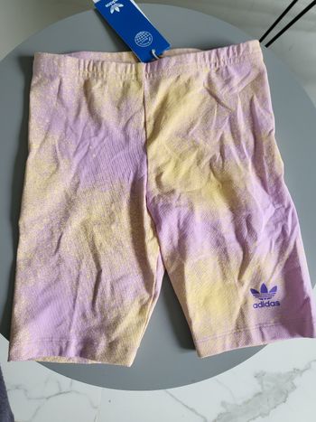 Cycliste adidas neuf