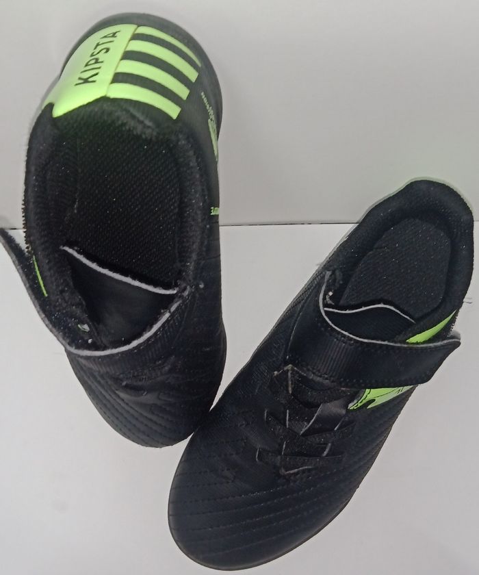 Chaussures de foot terrain stabilisé ou synthétique - photo numéro 2