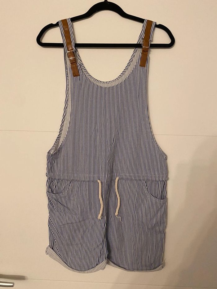Salopette bleu et blanc
