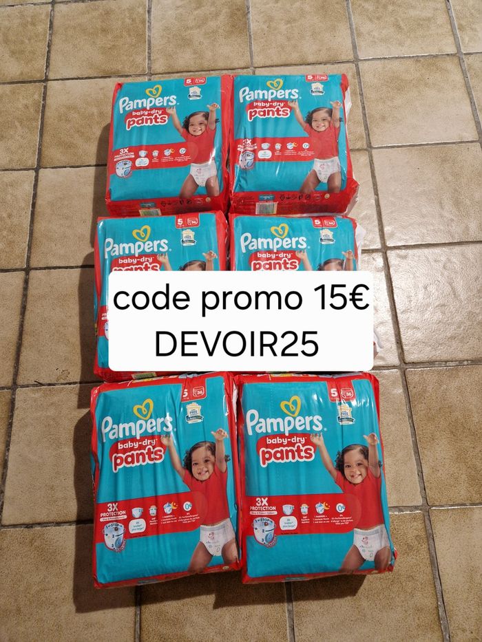 216 couches culotte Pampers baby-dry pants taille 5