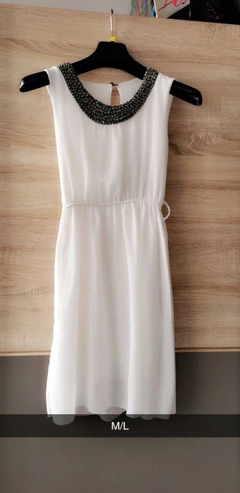 Robe blanche neuve TU