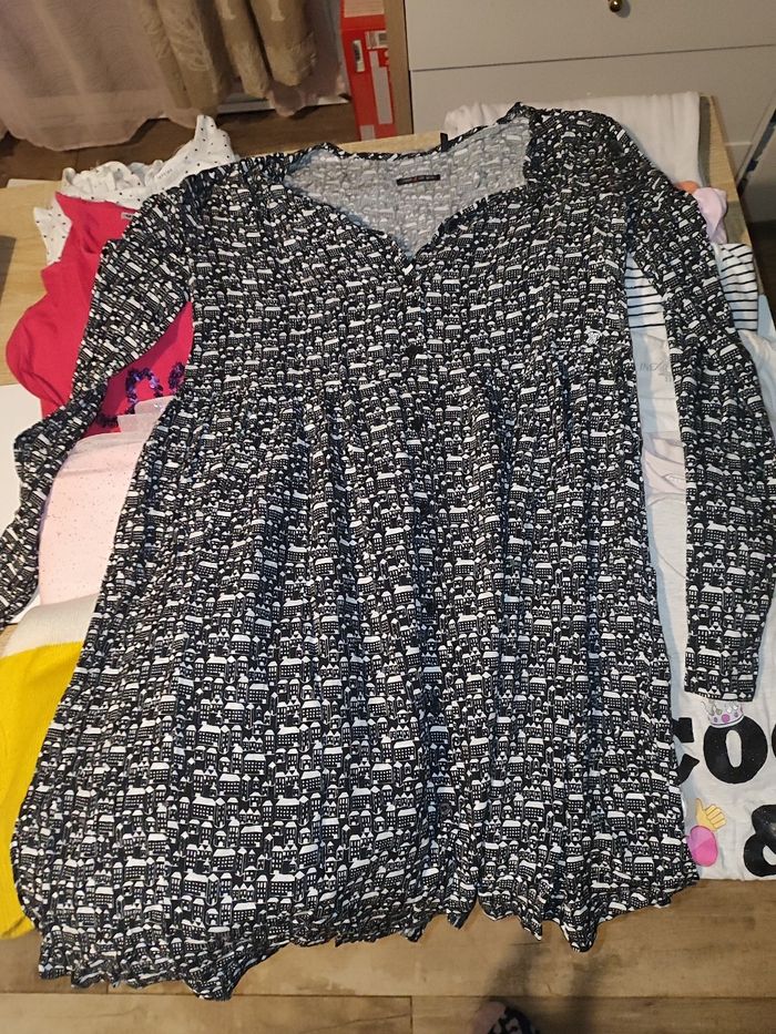 Lot vêtements - photo numéro 3