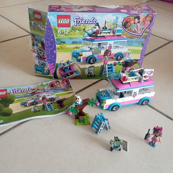 Lego Friends le véhicule de mission