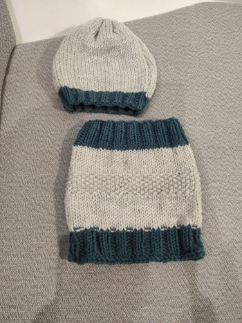 Ensemble bonnet tour de cou