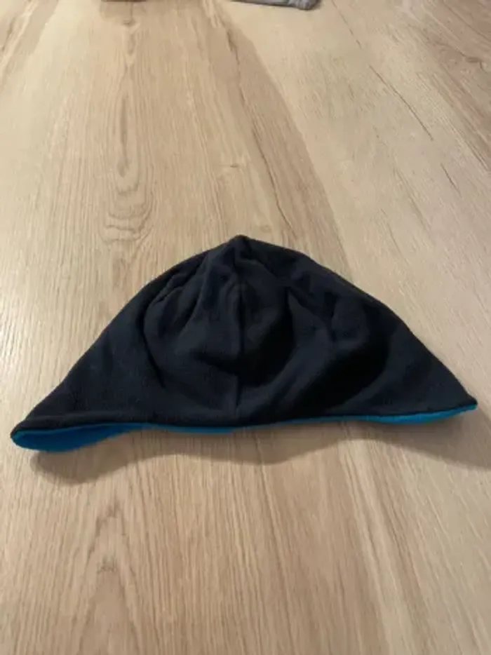 Magnifique bonnet Helly Hansen - photo numéro 4