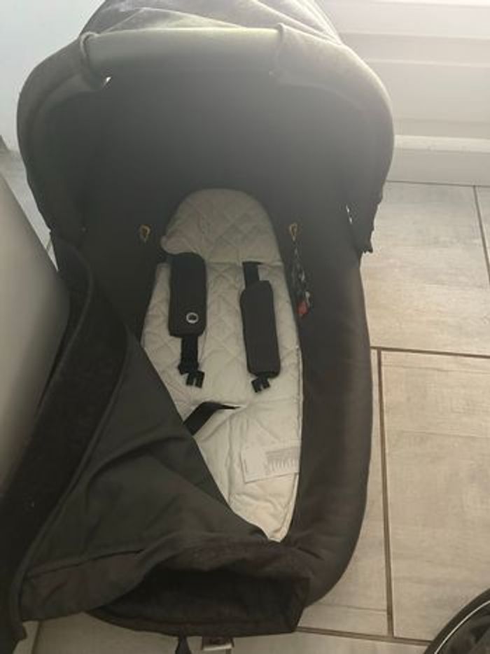 Poussette BB Confort Négociable - photo numéro 2