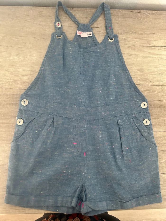 Salopette short Lili marelle 5 ans mais taille petit
