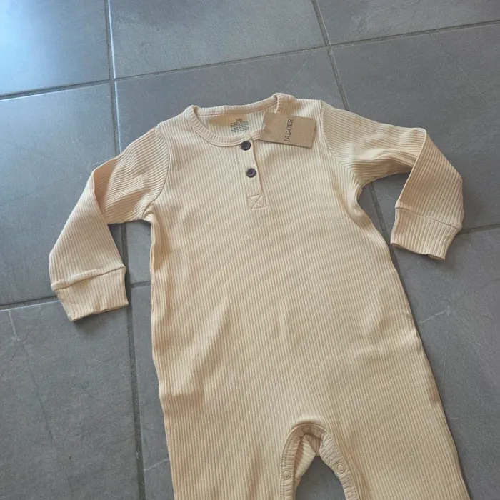 Lot 2 grenouillères pyjama 24 mois - photo numéro 2