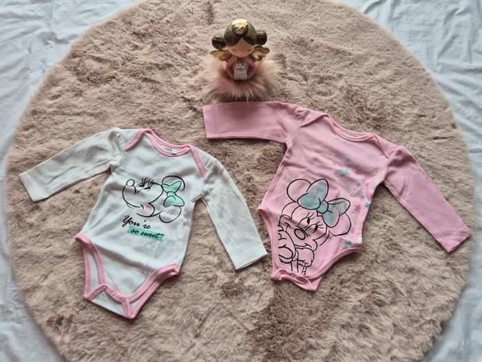 Lot 2 bodies minnie 3 mois