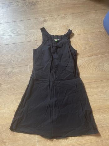 Robe M