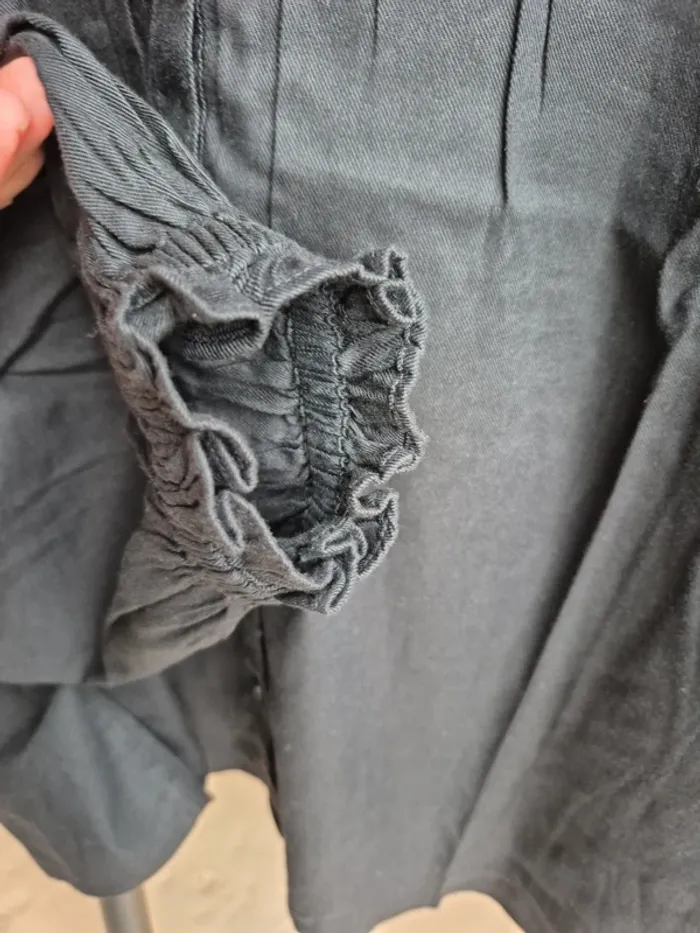Blouse noire esprit - photo numéro 8