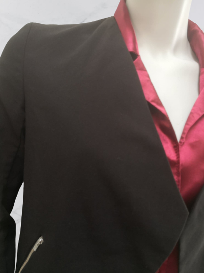 Blazer noir “H&M” chic et moderne Taille 36 - photo numéro 2