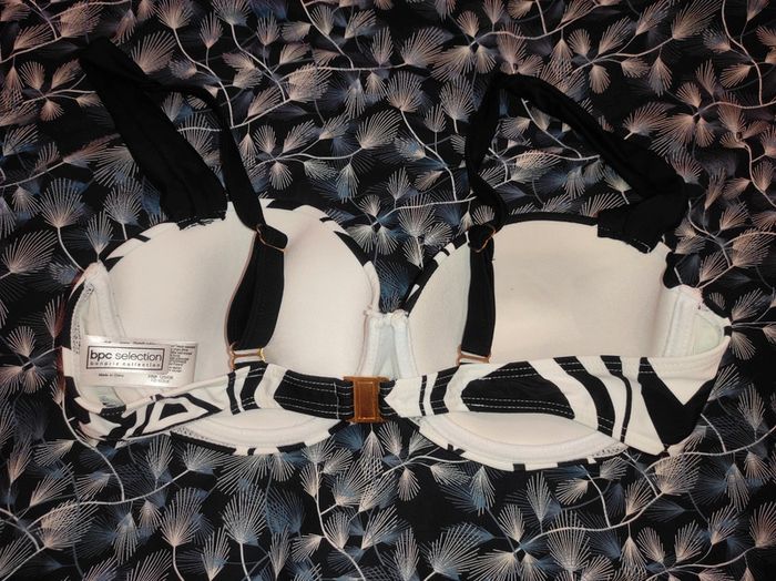 Maillot de bain 2 pièces t 42 - photo numéro 4