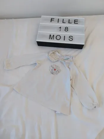 Tee-shirt manche longue fille 18 mois