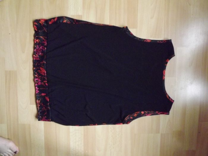 Blouse sans manches - photo numéro 2