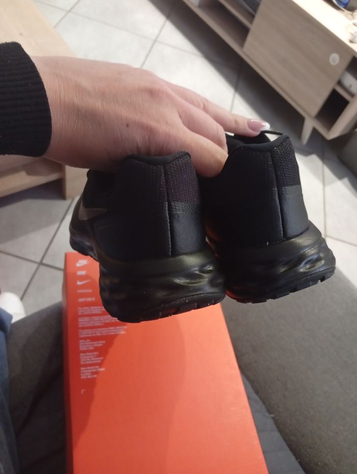 Basket Nike taille 39 - photo numéro 4