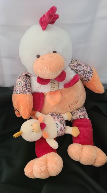 DOUDOU ET COMPAGNIE POULE POUPILOU BLANCHE ORANGE BEBE
