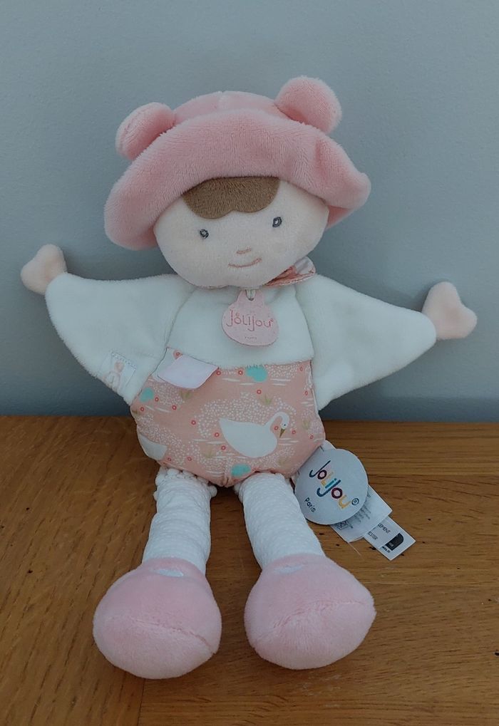 Doudou peluche petite fille chapeau rose - Joli Jou les petits guilis