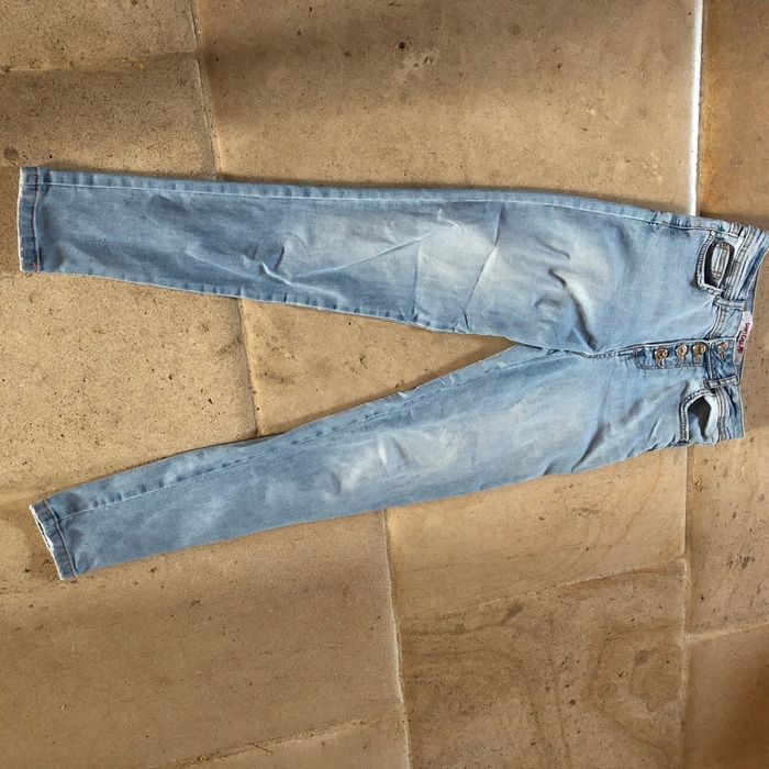 Pantalon jennyfer taille 32 used skinny 1€