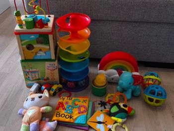 Lot jouet enfant bébé 