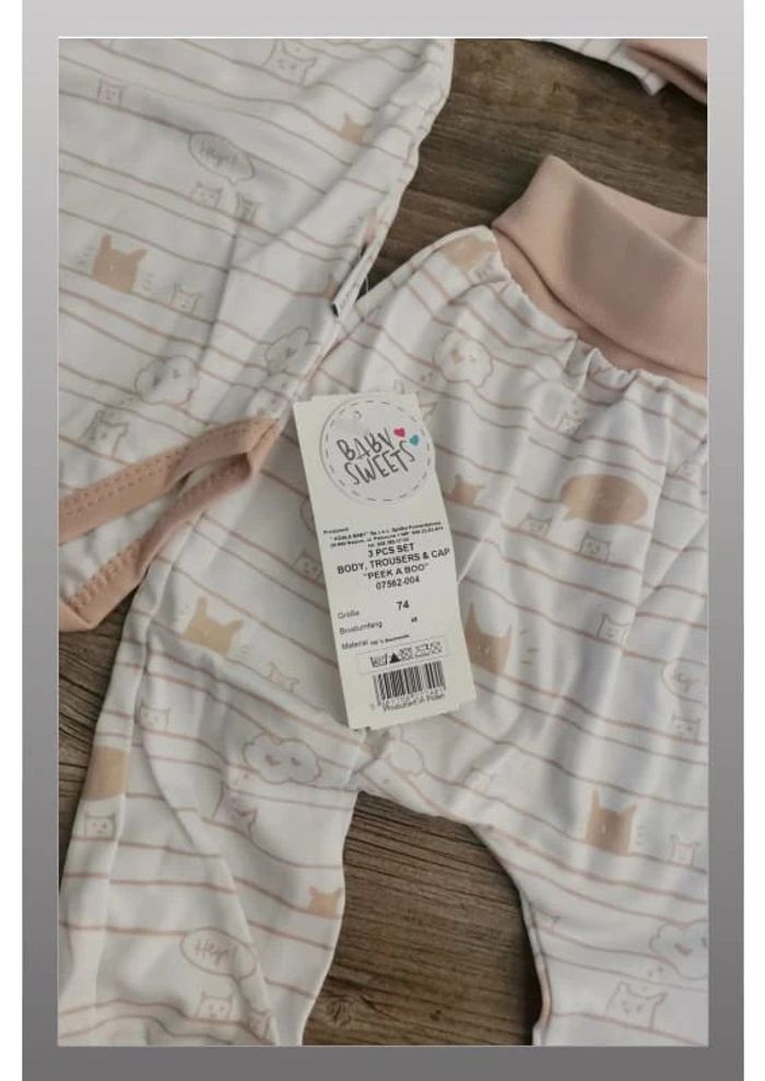 Ensemble 3 pièces body, pantalon et bonnet beige rosé Baby sweets Taille 74 - photo numéro 2