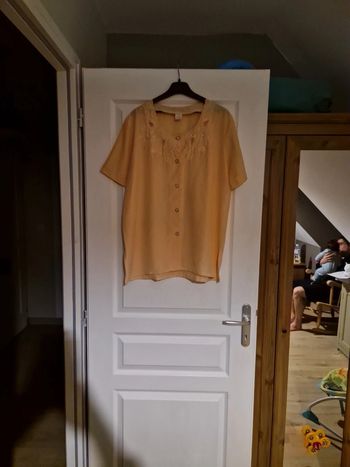 Jolie blouse rose saumon taille m oversize vintage brodé