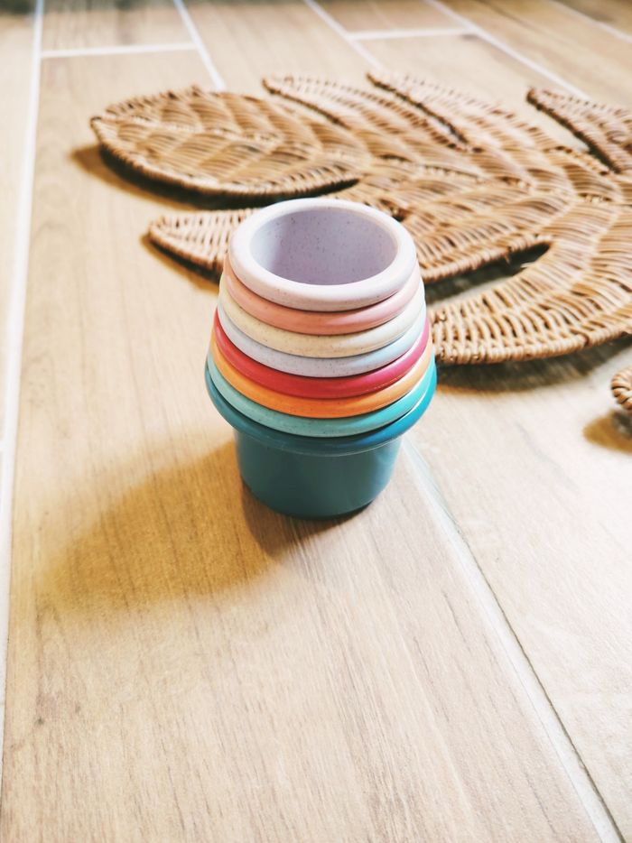 🐱Lot de 8 Plots/ gobelets gigognes en plastique à emboîter dessins animaux - photo numéro 3