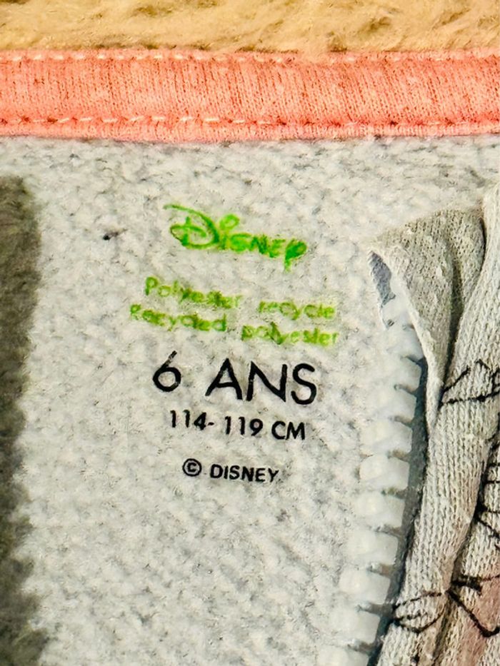 Sweat-shirt à capuche zip Disney 6 ans - photo numéro 4