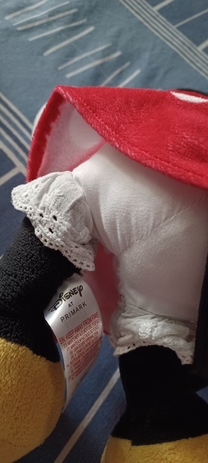 Très jolie petite peluche minnie lisez bien l'annonce surtout - photo numéro 9
