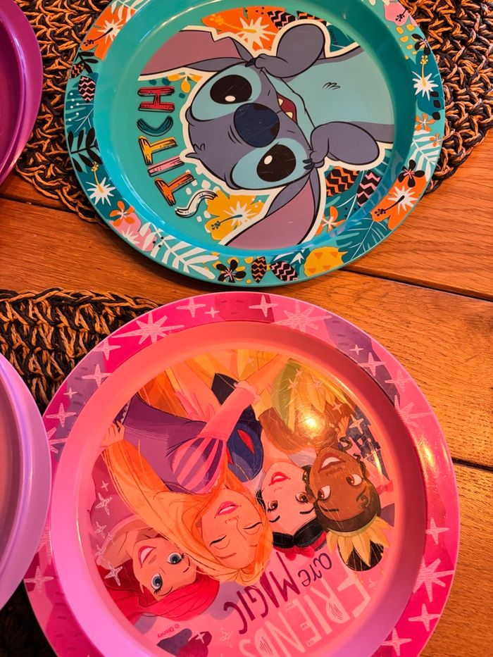Lot assiettes enfant - photo numéro 2