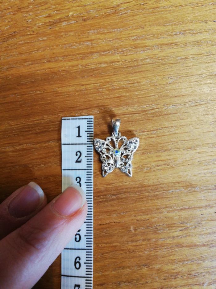 Pendentif papillon 🦋