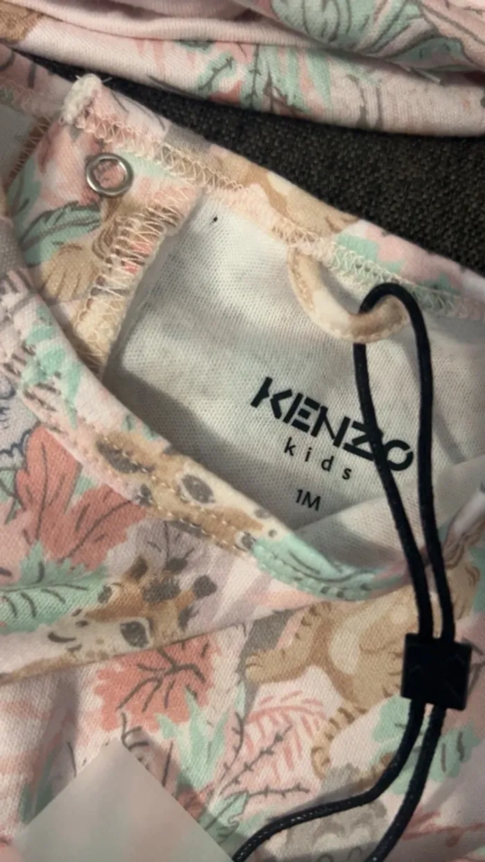 Kit Kenzo Kids – 1 mois – Neuf avec boîte - photo numéro 5