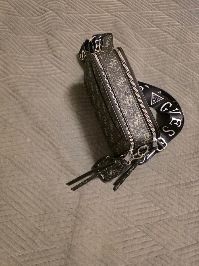 Sac à bandoulière Guess - photo numéro 10