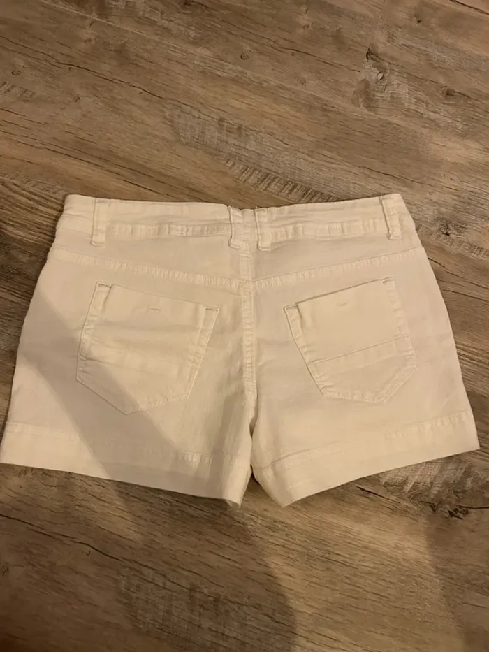 Short jean Camaïeu T.36 - photo numéro 3