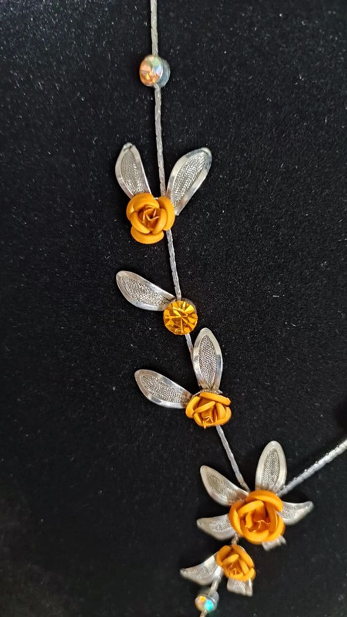 Collier fin roses - photo numéro 3