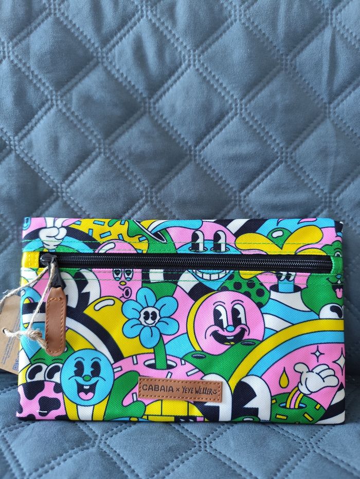 Pochette Cabaïa édition limitée modèle Yéyé Weller